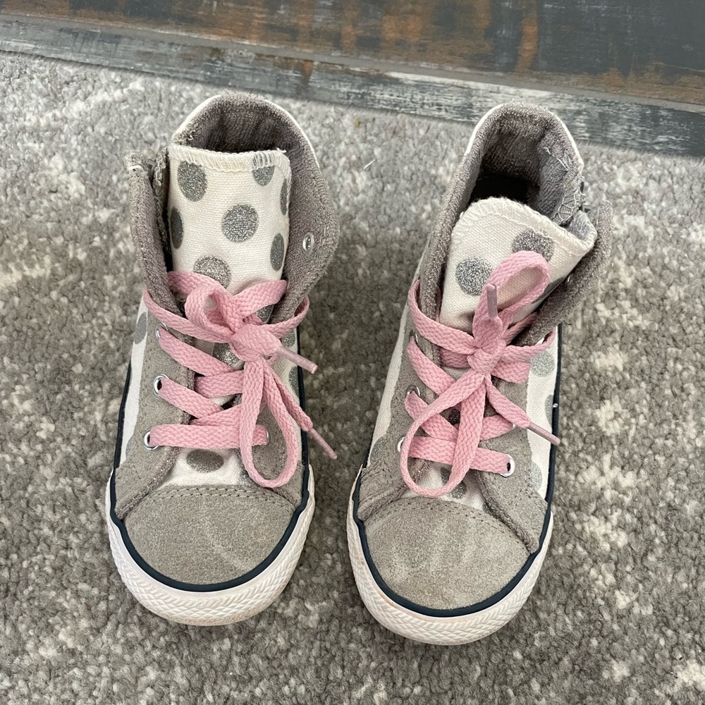 Gray, white & pink toddler converse. Size 10.